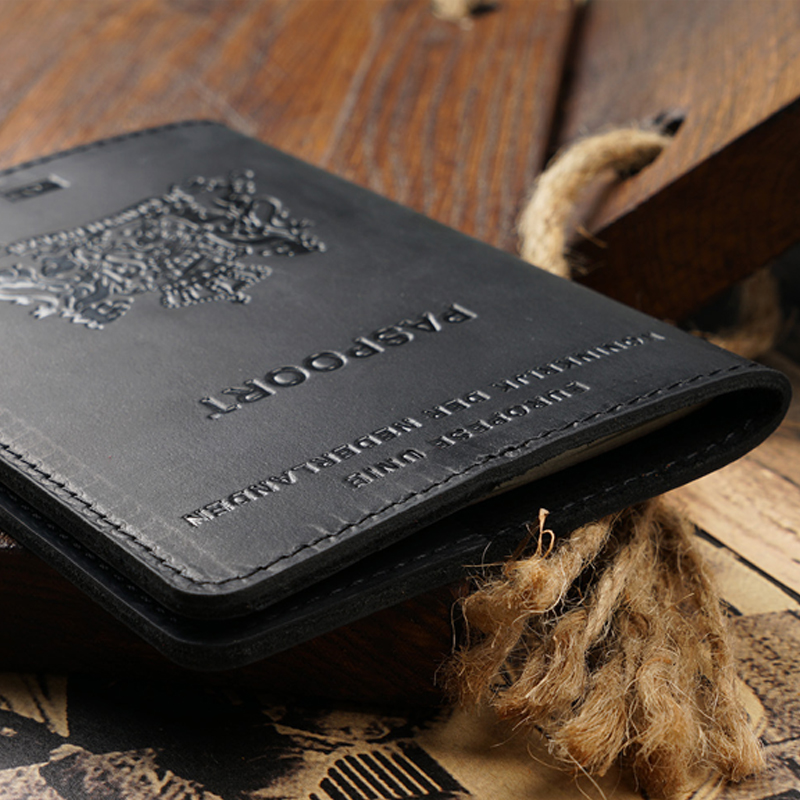 Dutch Passport Cover - Genuine - Travel Accessories Passport Holder avis et prix